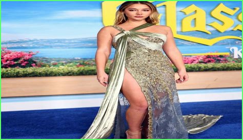 Unveiling The Controversy: Madelyn Cline Nude Leaked Scandal